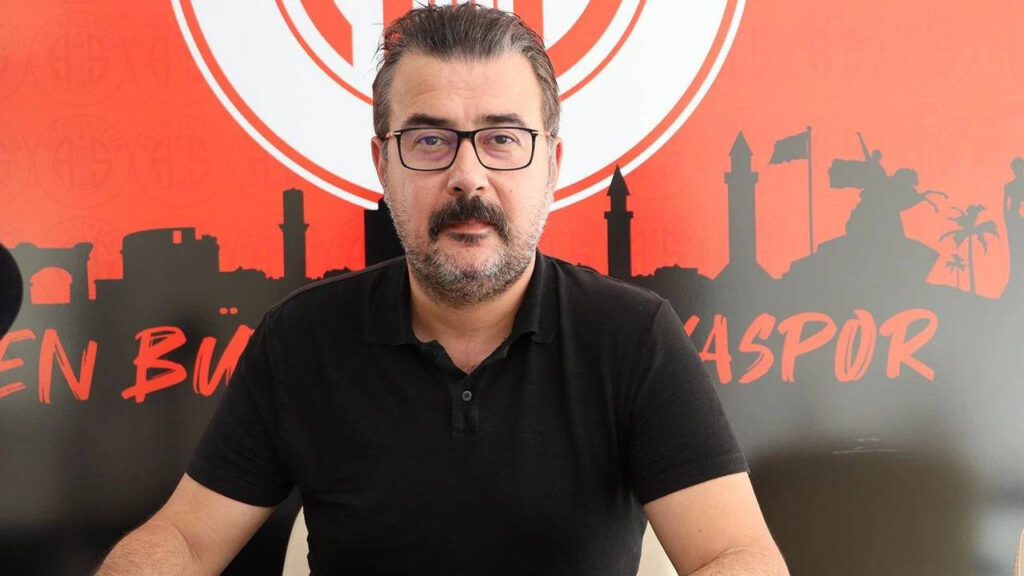 Son Dakika! Antalyaspor'un Eski Başkanı Gözaltına Alındı