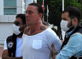 Suç örgütü lideri Necati Coşkun Arabacı, Ayhan Bora Kaplan'ın oğlunun sünnetinde kirvelik yapmış