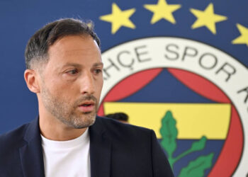 Tedesco'yu Yıkan Haber! Maça Saatler Kala Fenerbahçe'de Korkutan Gelişme: Yıldız İsme Apar Topar MR Çekildi