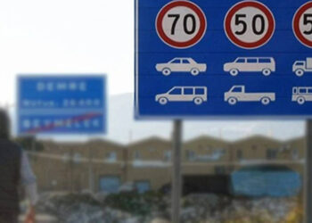 Trafikte Yeni Dönem! O Levhalar Kaldırıldı, Artık Tek Tip Olacak