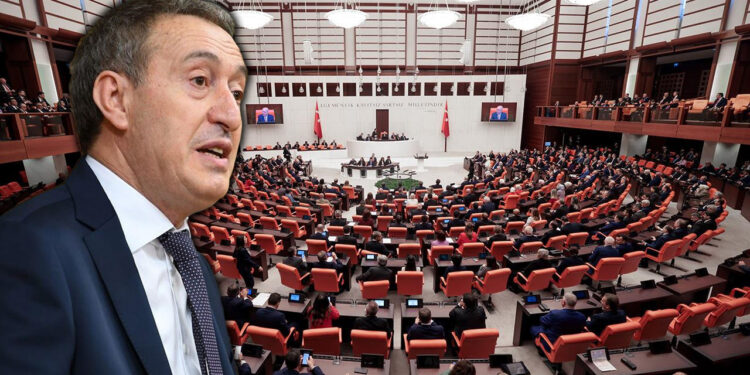 Tuncer Bakırhan'dan Dikkat Çeken 'Anayasa'  Çıkışı: 'Tek Kelime Etmedik'