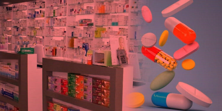 Türkiye'de İlaç Krizi Kapıda: En Basit İlaç Bile 'Yok' Listesinde