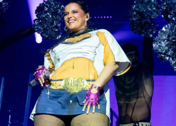 Ünlü Şarkıcı Nelly Furtado, Sosyal Medya Linci Sonrası Müziği Bıraktı