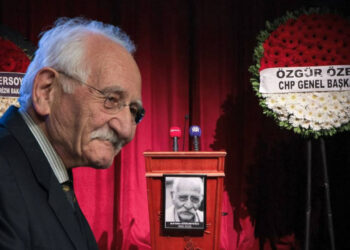 Usta Oyuncu Arif Erkin Güzelbeyoğlu'na Son Veda! Sanat Camiası Yalnız Bırakmadı