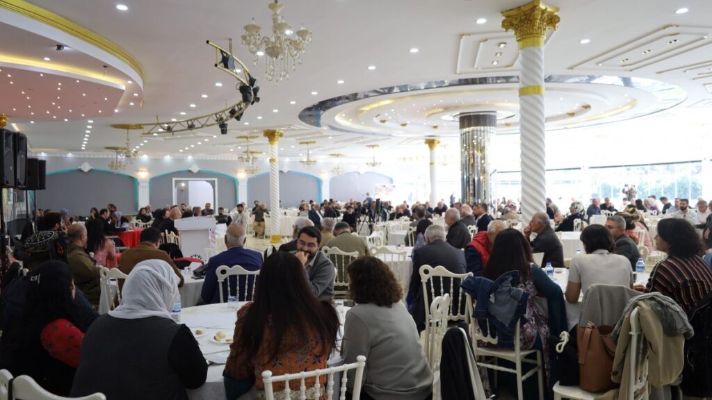 Wan’da dil çalıştayı sürüyor: Demokratik ulus stratejisinde Kürtçe