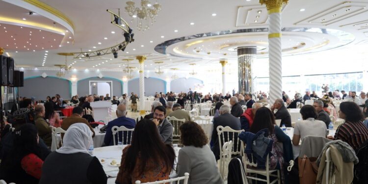 Wan’da dil çalıştayı sürüyor: Demokratik ulus stratejisinde Kürtçe