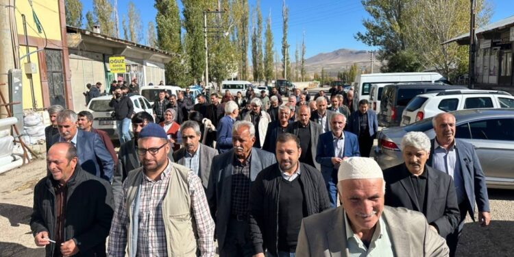 Arîn Serhed’in taziyesine kitlesel ziyaret