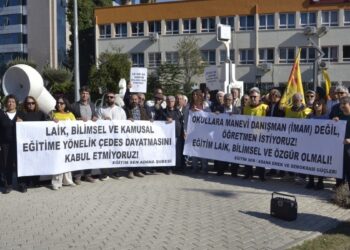 Adana’da ÇEDES tepkisi: Okullara imam değil, öğretmen istiyoruz