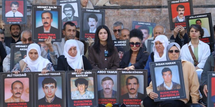 ‘Barışın yolu Galatasaray ve Koşuyolu’ndan geçer’