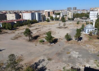 Mahalleli yıkılan Polis Okulu’nun yeşil alan olmasını istiyor