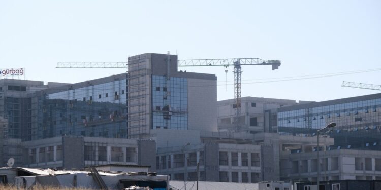 Talepleri kabul edilen işçiler eylemini sonlandırdı