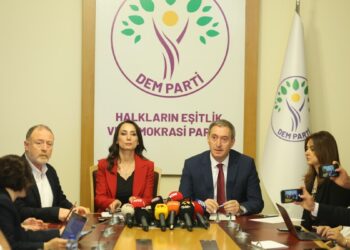 DEM Parti’nin süreç koordinasyonu Meclis’te toplandı