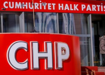 CHP eski vekillerden Özel’e ‘İddialar’ araştırılsın mektubu
