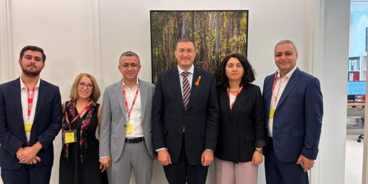 DEM Parti’den süreç kapsamında Avustralya’ya ziyaret