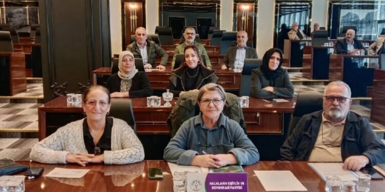 AKP’li Çewlîg Belediyesi’nden suya yüzde 78 zam