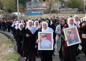 Êlih’te 5 HPG’li için kurulan taziyelere kitlesel ziyaret