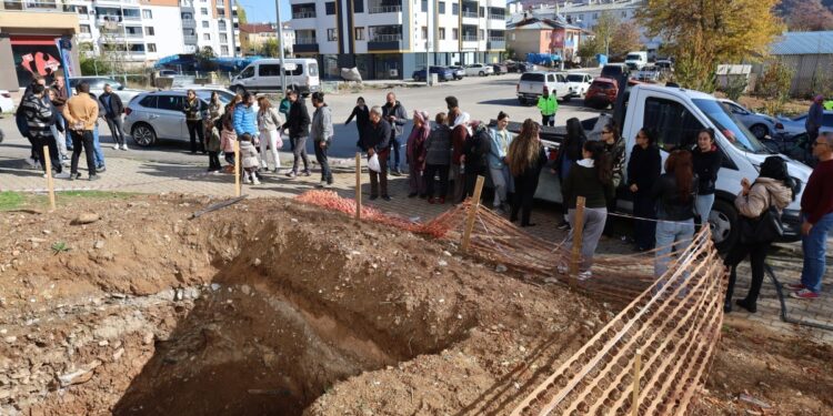 Dêrsim’de baz istasyonu tepkisi