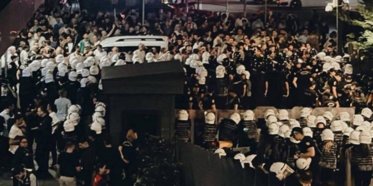 Kayyım protestosunda tutuklanan 3 kişi tahliye edildi