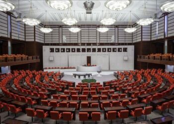 DEM Parti’den ‘bütçe’ raporu: Barış bütçesi için mücadele vereceğiz