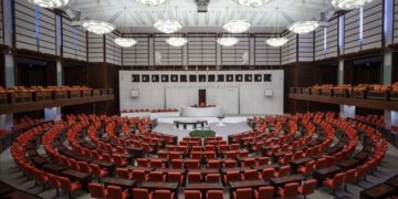 DEM Parti’den ‘bütçe’ raporu: Barış bütçesi için mücadele vereceğiz