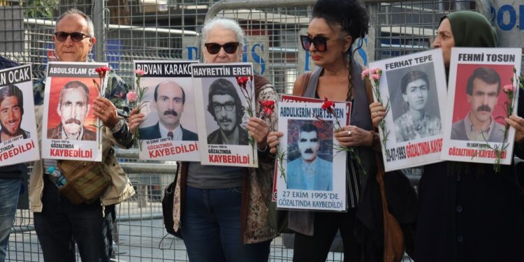 Cumartesi Anneleri  Yurtseven, Özeken ve Münür için adalet istedi