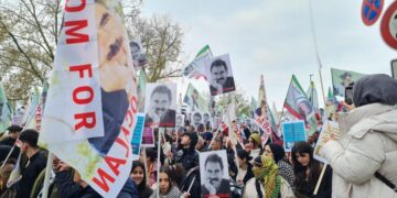 Köln kenti tarihi mitinge hazır