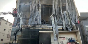 Yangında ölen çocuk ve kadınların isimleri belirlendi