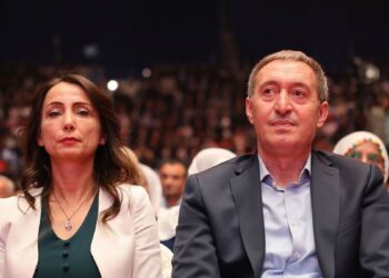 DEM Parti Eş Genel Başkanları: Toplumsal barışın tesisi hukuka uymaktan geçer