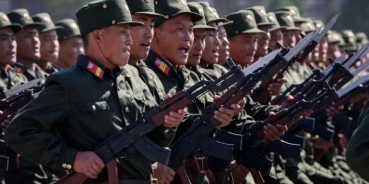 Kuzey Kore askerleri Rusya’ya sevk ediliyor