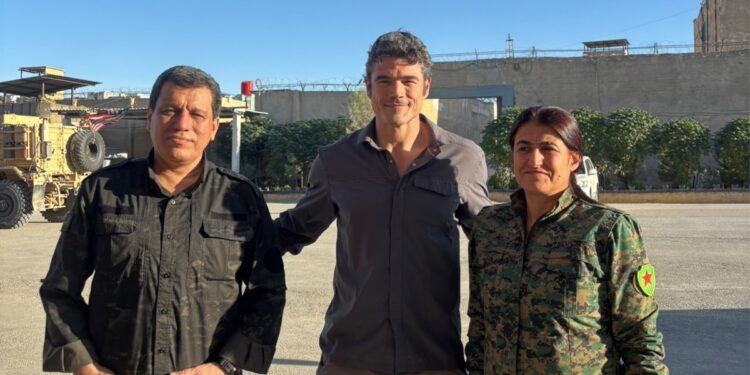 Joe Kent, Mazlum Abdi ve Rohilat Efrin ile görüştü