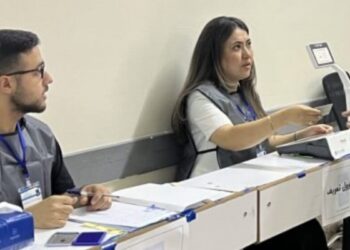 Irak seçimlerinde oy verme işlemi başladı