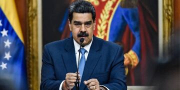 Maduro’dan Karayip’ler için ‘ağır silah’ ve ‘füze’ talimatı
