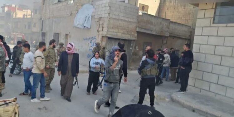 Humus’ta Alevi ve Hristiyan mahallelerine saldırı