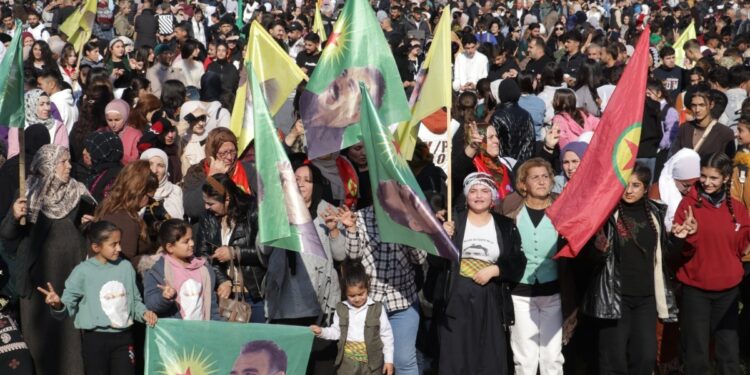 Kuzey ve Doğu Suriye’de 27 Kasım kutlamaları