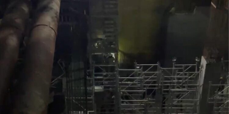 Kabataş’ta metro inşaatında iskele çöktü