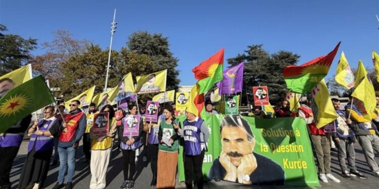 Cenevre eyleminde Köln yürüyüşüne çağrı