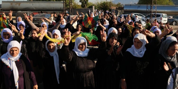 HPG’li Gündüz’ün taziyesine kitlesel ziyaret