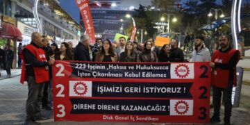 İşçiler polis ablukasını kırarak yürüdü