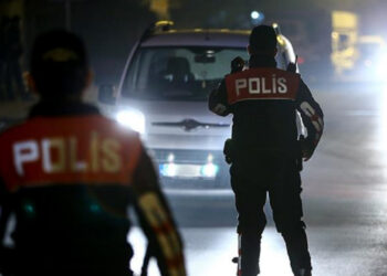 16 Kilo Uyuşturucuyla Yakalandı! Şüphelinin Kimliği Şok Etti