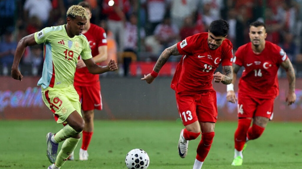 A Milliler FIFA Sıralamasında Basamak Atladı