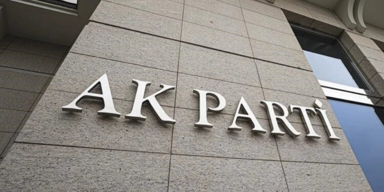 AK Parti'de 5 İl Başkanlığına Atama