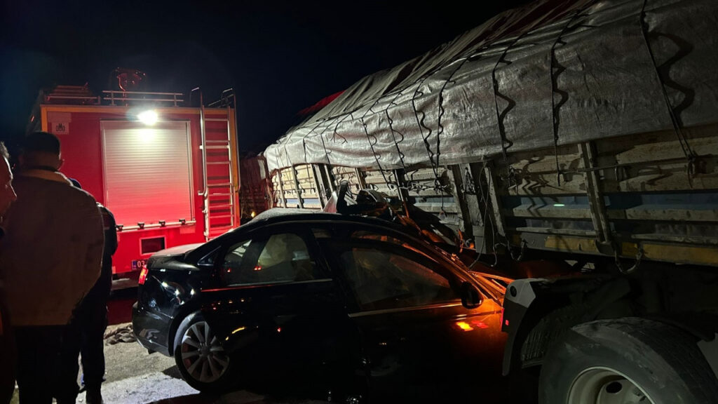 Afyonkarahisar'da Feci Kaza! 2 Ölü, 2 Yaralı