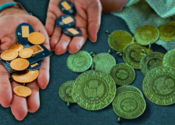 Altın Alev Aldı! ABD Hükümeti Açıldı, Fiyatlar Kontrolden Çıktı