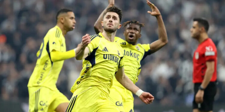 Avrupa Devleri Peşine Düştü, Fenerbahçe Kapıları Kapattı