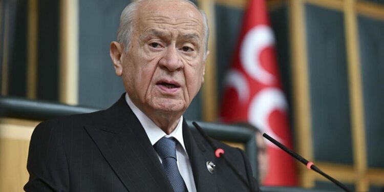 Bahçeli: 3 arkadaşımla İmralı’ya gitmekten imtina etmem