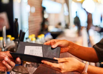 Bakanlıktan Kafe ve Restoranlara Zorunlu Bahşiş Yasağı! Yeni Düzenleme Yolda