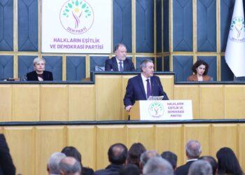 Bakırhan: Bahçeli tarihi sorumluluk alma cesaretini gösterdi