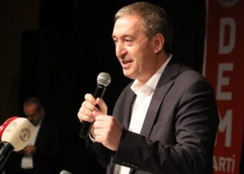 Bakırhan: ‘Şununla oturmam’ diyenler barış istemiyor, bunu da bir yere not ettik!