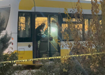 Belediye Otobüsünde Vahşet! Eşinin Gözü Önünde...