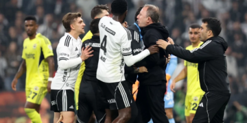 Beşiktaş Sergen Yalçın'la Yollarını Ayırıyor mu? Karar Çıktı